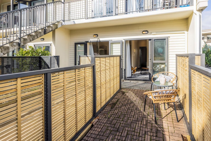 GL/193 Main Highway, Ellerslie, Auckland - Carousel 1