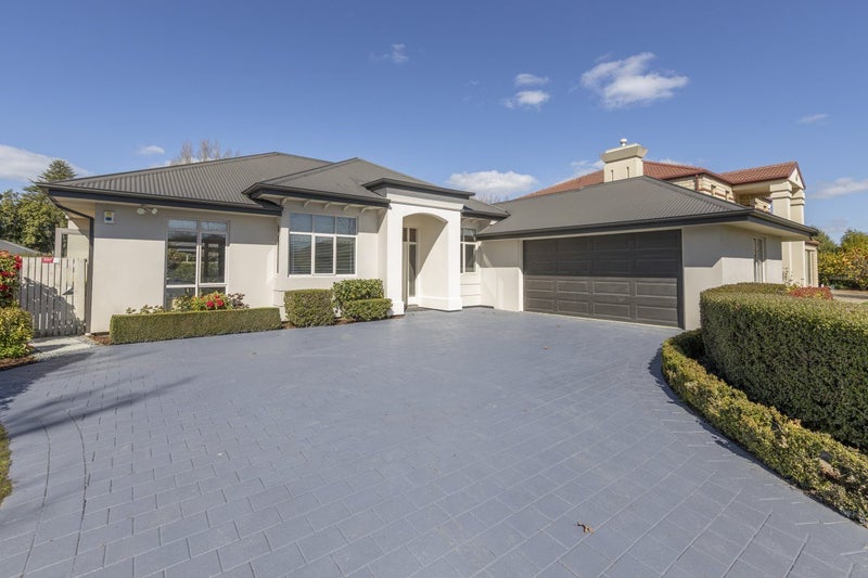 9 O'Neill Avenue, Northwood, Christchurch - Carousel 1