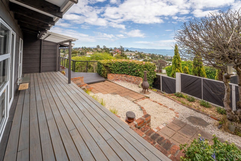 10 Westerham Place, Washington Valley, Nelson - Carousel 2