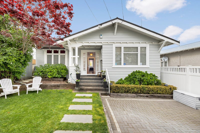 9 Epworth Avenue, Royal Oak, Auckland - Carousel 1