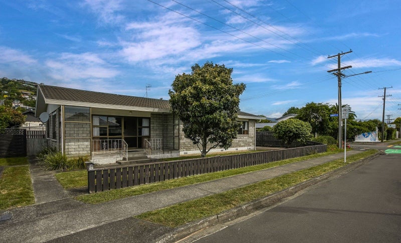45 Muritai Street, Tahunanui, Nelson - Carousel 1