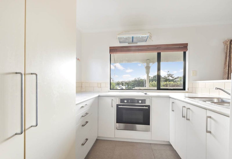 408 West Coast Road, Glen Eden, Auckland - Carousel 2