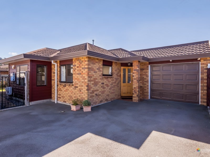 2/36 Ariki Street, Boulcott, Lower Hutt - Carousel 1