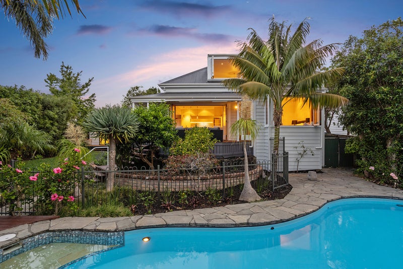 55 Western Springs Road, Morningside, Auckland - Carousel 1