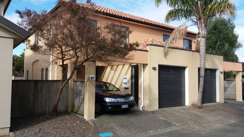 62 Huntington Drive, Huntington Park, Auckland - Carousel 2