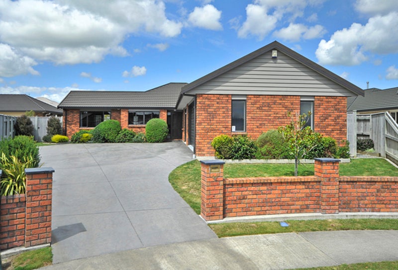 33 Walnut Grove, Kelvin Grove, Palmerston North - Carousel 16