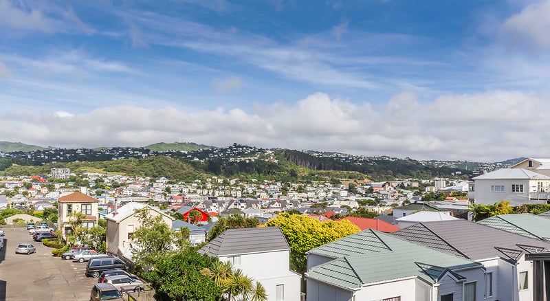 2/46 Hiropi Street, Newtown, Wellington - Carousel 1