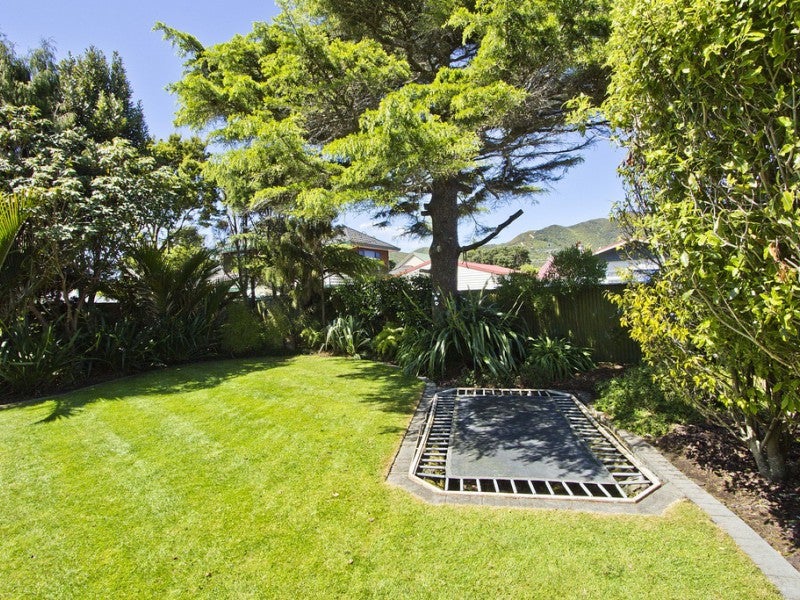 54 Totara Crescent, Woburn, Lower Hutt - Carousel 26