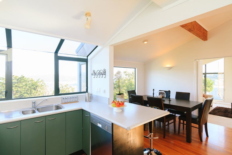 11 Eastview Grove, Normandale, Lower Hutt - Carousel 2