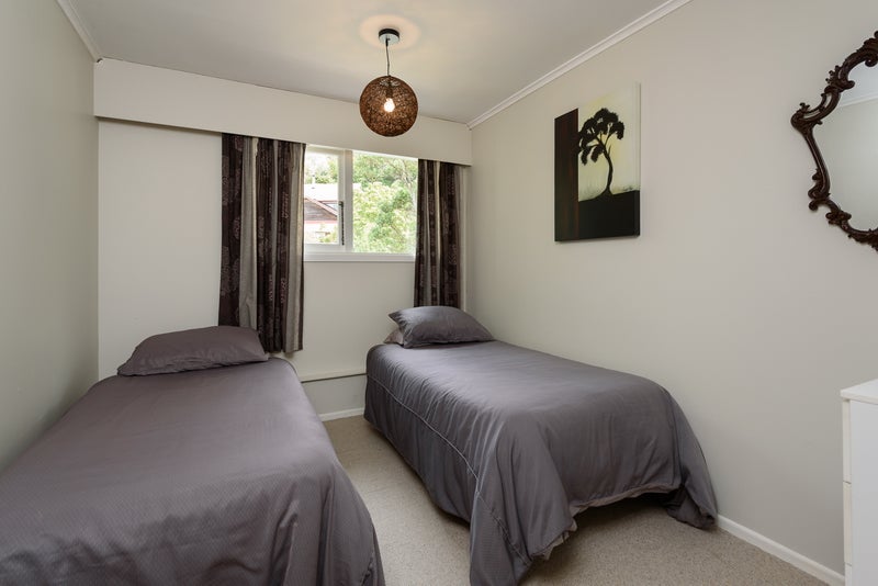 69 Winston Street, Crofton Downs, Wellington - Carousel 23