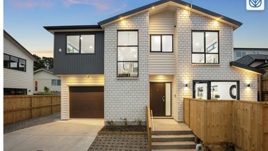 12D Borrowdace Avenue, Botany Downs, Auckland - Carousel 1