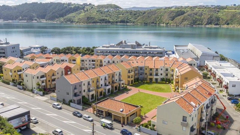 45/305 Evans Bay Parade, Hataitai, Wellington - Carousel 15