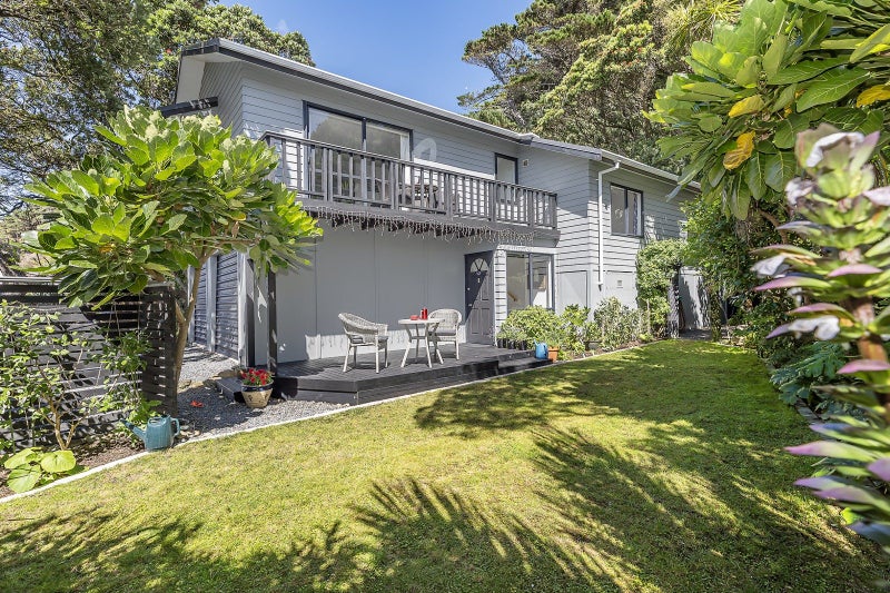 126A Breaker Bay Road, Breaker Bay, Wellington - Carousel 1