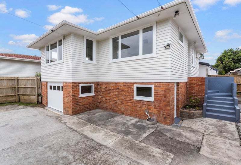 1/7 Clinker Street, Three Kings, Auckland - Carousel 1