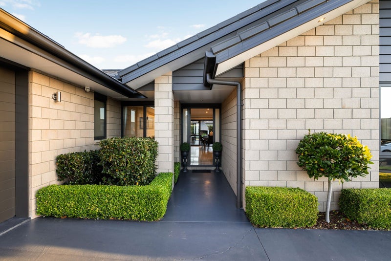 3 Vanquish Place, Flagstaff, Hamilton - Carousel 2