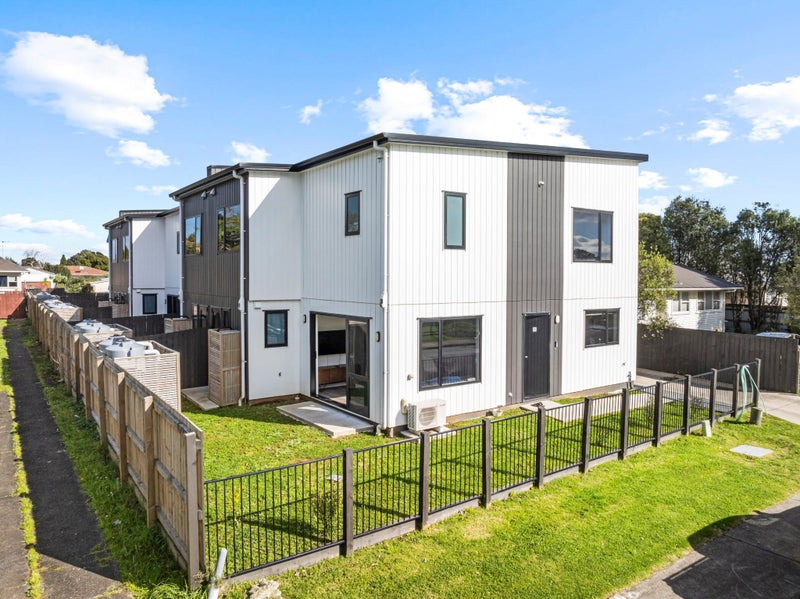 18A Jupiter Street, Rosehill, Papakura - Carousel 1