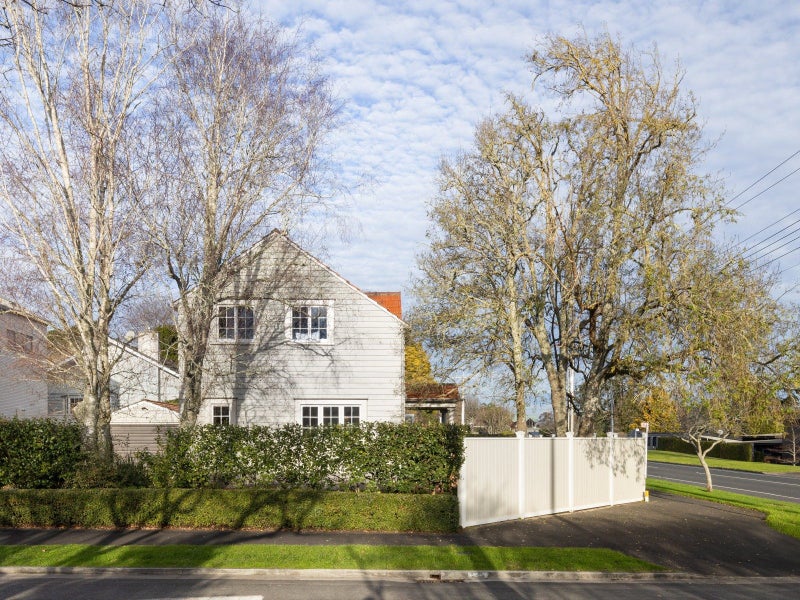 1050B River Road, Queenwood, Hamilton - Carousel 2