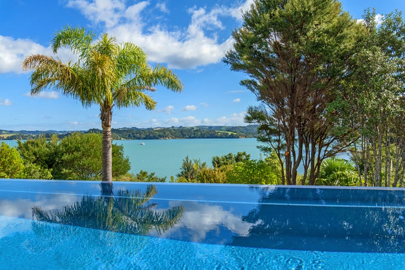 137 RIDGE ROAD, Howick, Auckland - Carousel 2