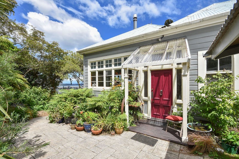 120 Pine Hill Road, Dalmore, Dunedin - Carousel 1