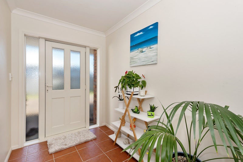 28 Coleraine Drive, Rototuna, Hamilton - Carousel 2