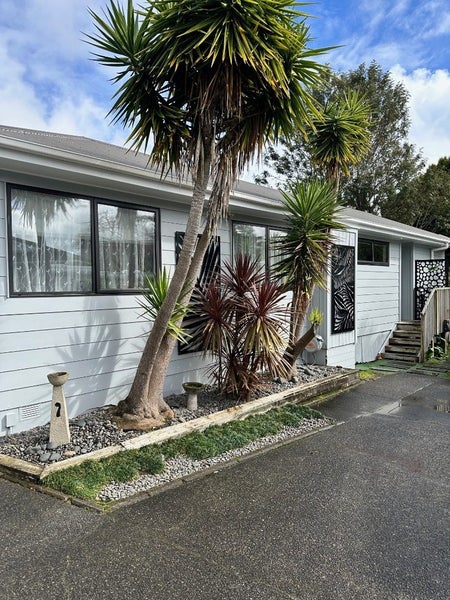 2/383 Bucklands Beach Road, Bucklands Beach, Auckland - Carousel 2