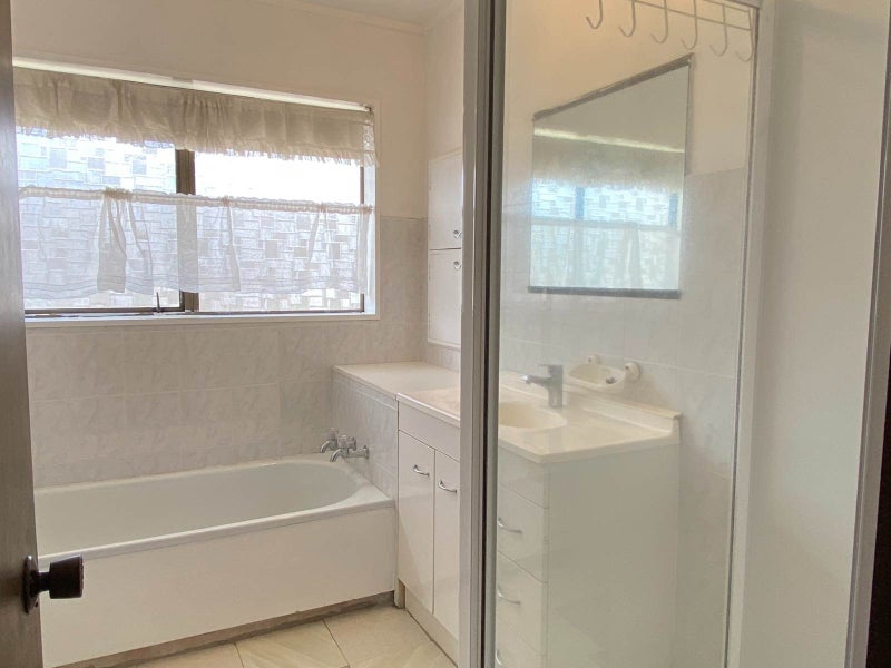 2/48 Russell Road, Manurewa, Auckland - Carousel 9