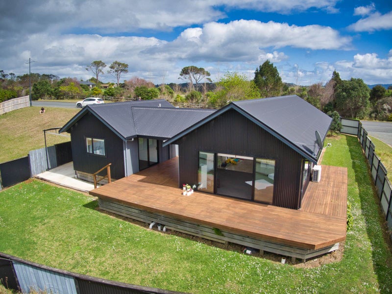 79 Moir Point Road, Mangawhai Heads, Mangawhai - Carousel 2