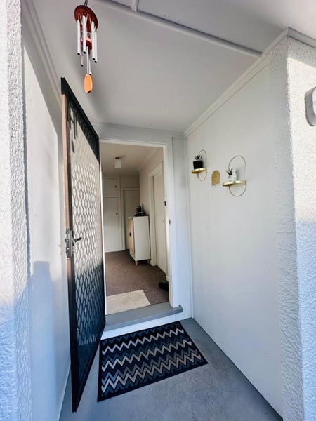 368 Linwood Avenue, Bromley, Christchurch - Carousel 2