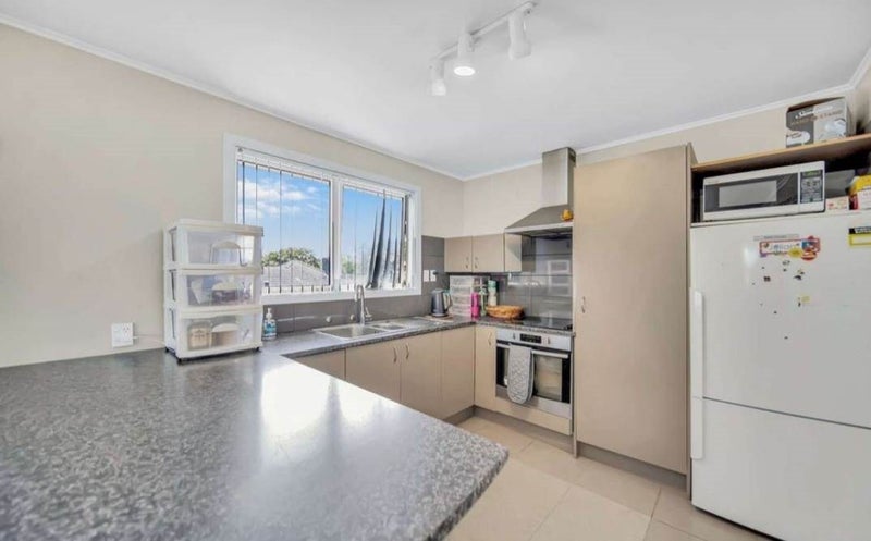 19 Ivon Road, Otara, Auckland - Carousel 7