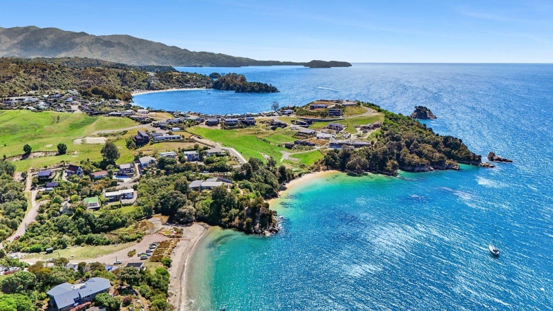 25 Cook Crescent, Kaiteriteri, Motueka - Carousel 2