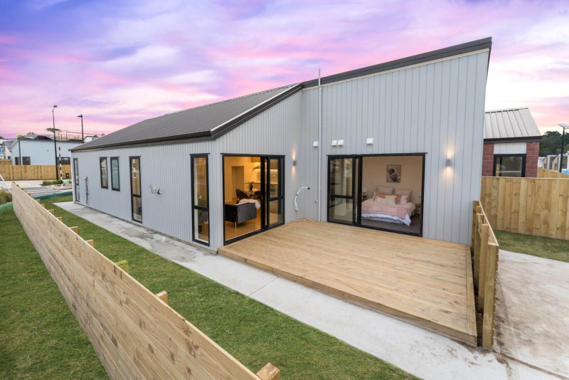 30D Biokovo Street, Massey, Auckland - Carousel 1