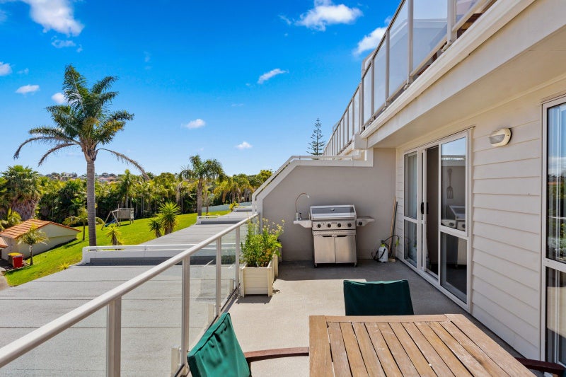 7/340 Gulf Harbour Drive, Gulf Harbour, Whangaparaoa - Carousel 2