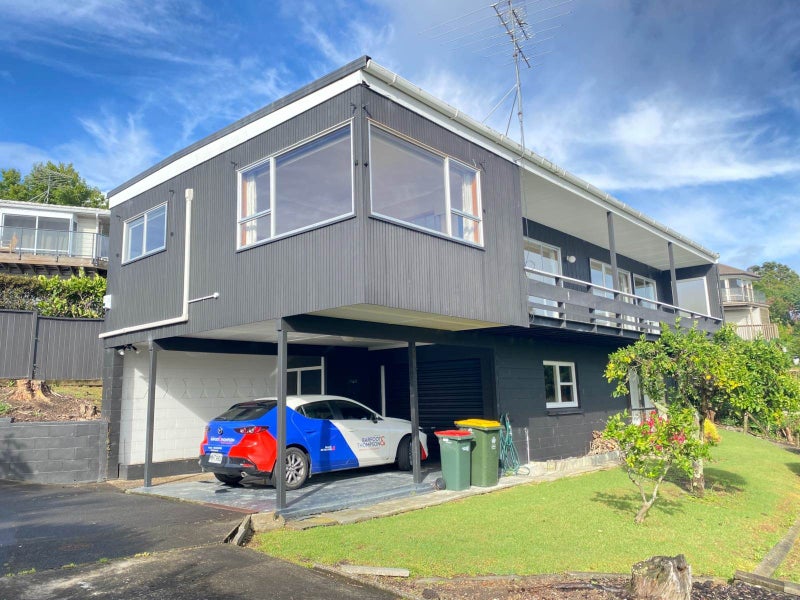 16 Callender Place, Shelly Park, Auckland - Carousel 18