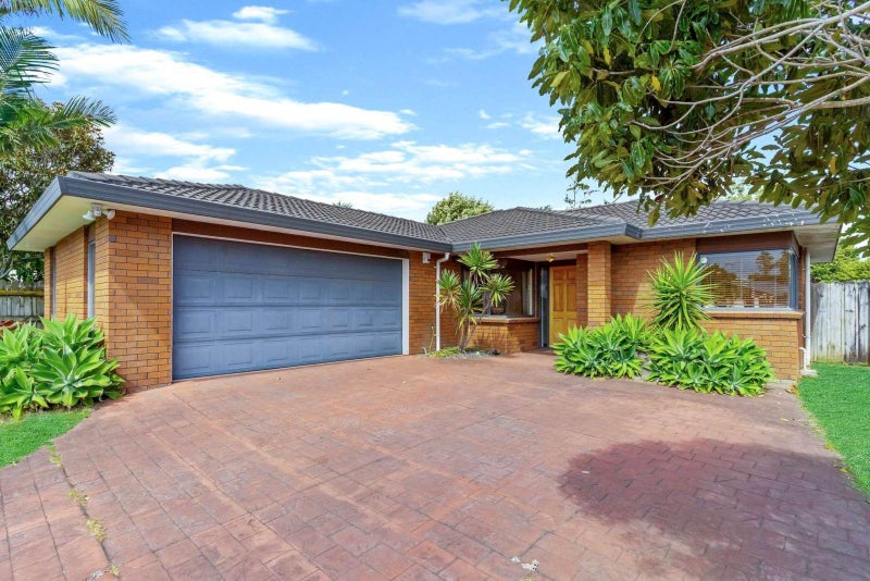 14 Quartley Place, Huntington Park, Auckland - Carousel 1
