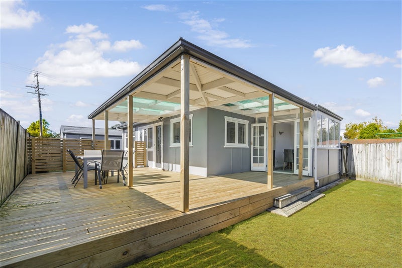 140 Don Buck Road, Massey, Auckland - Carousel 1