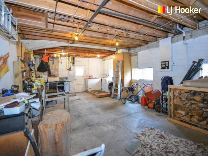 12 Kinmont Crescent, Kinmont Park, Mosgiel - Carousel 13