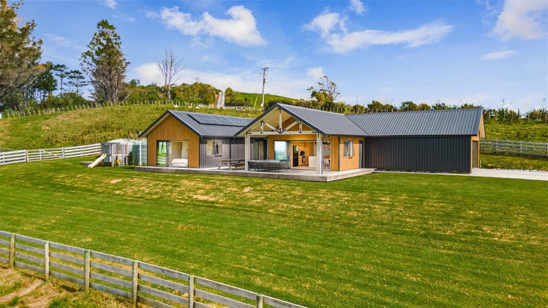 1250 Kaipara Hills Road, Kaipara Flats, Warkworth - Carousel 1