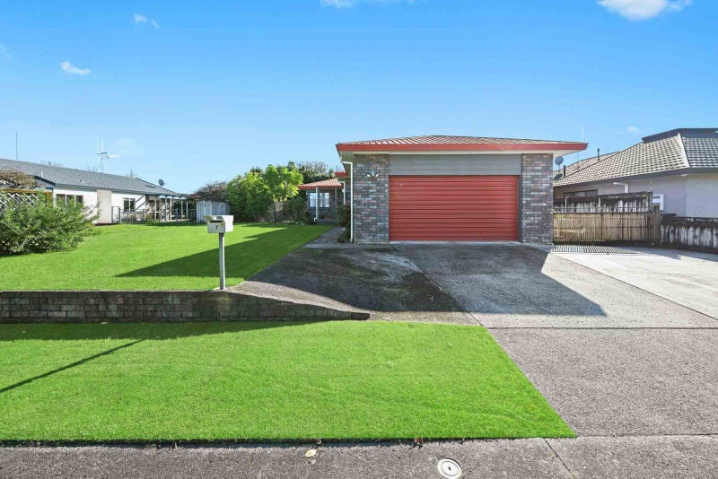 7 Meridian Place, Flagstaff, Hamilton - Carousel 21