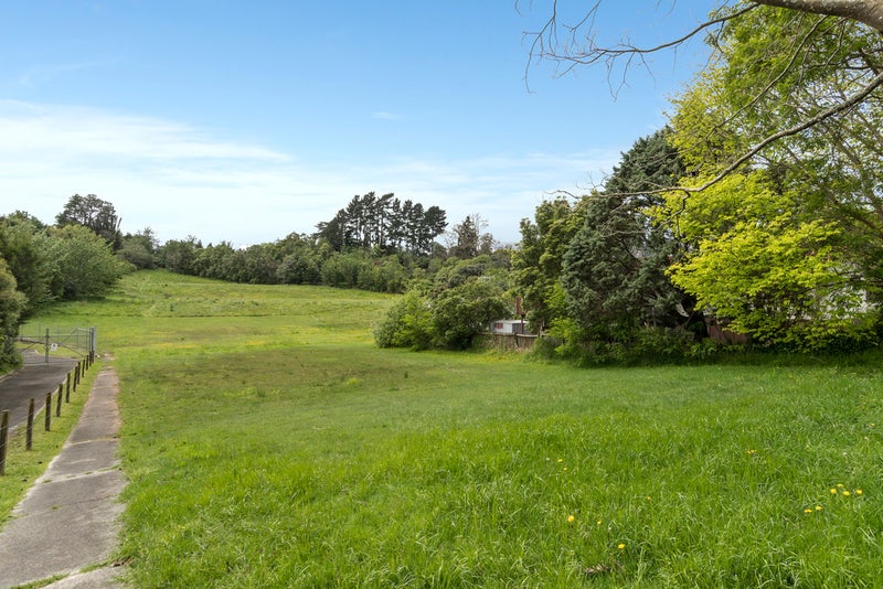 69 Jonathon Street, Brookfield, Tauranga - Carousel 2