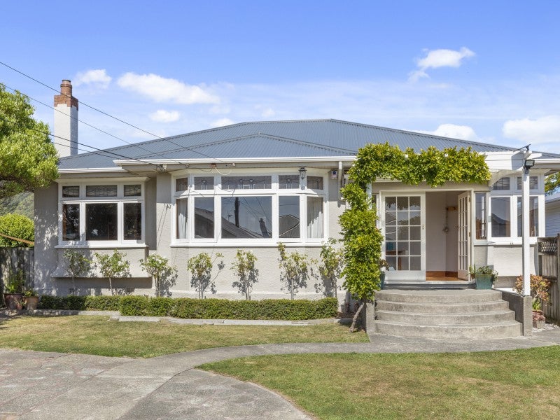 15 Brasell ST, Fairfield, LOWER HUTT - Carousel 1