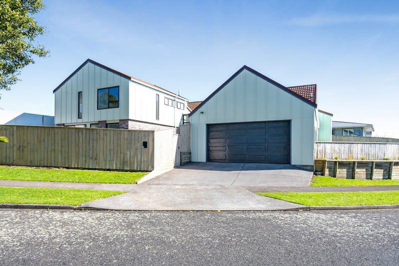 5 Antonia Place, Bell Block, New Plymouth - Carousel 1