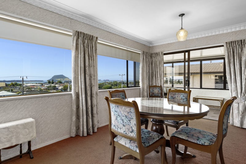 8 Western Road, Otumoetai, Tauranga - Carousel 2