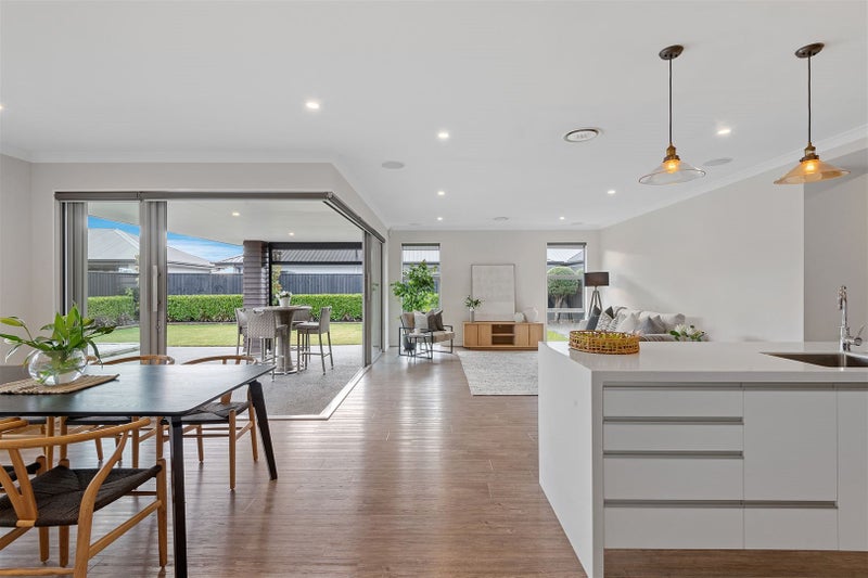 6 Four Peaks Drive, Wigram, Christchurch - Carousel 2