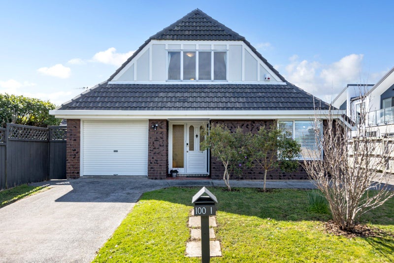 1/100 Celtic Crescent, Ellerslie, Auckland - Carousel 1