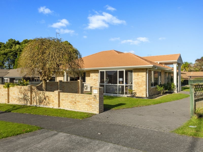 36 Bethlehem Heights, Bethlehem, Tauranga - Carousel 1