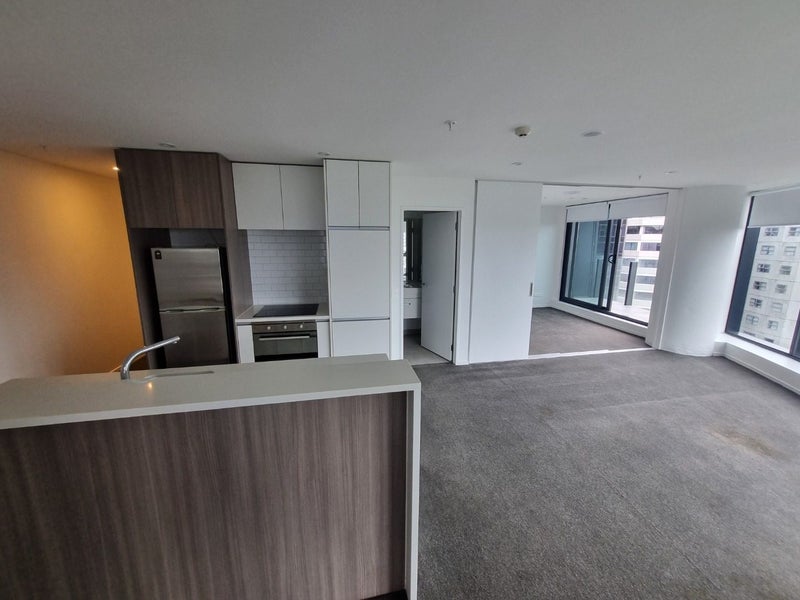 902/18 St Martins Lane, Grafton, Auckland - Carousel 2