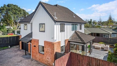 1/24 Miro Street, New Lynn, Auckland - Carousel 1