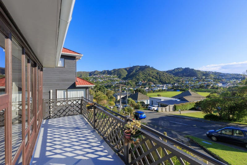 26C Mysore Street, Khandallah, Wellington - Carousel 2