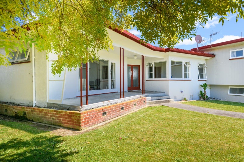 48 Sheffield Street, Awapuni, Palmerston North - Carousel 2