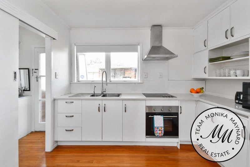 2/3 Rito Place, Papatoetoe, Auckland - Carousel 1